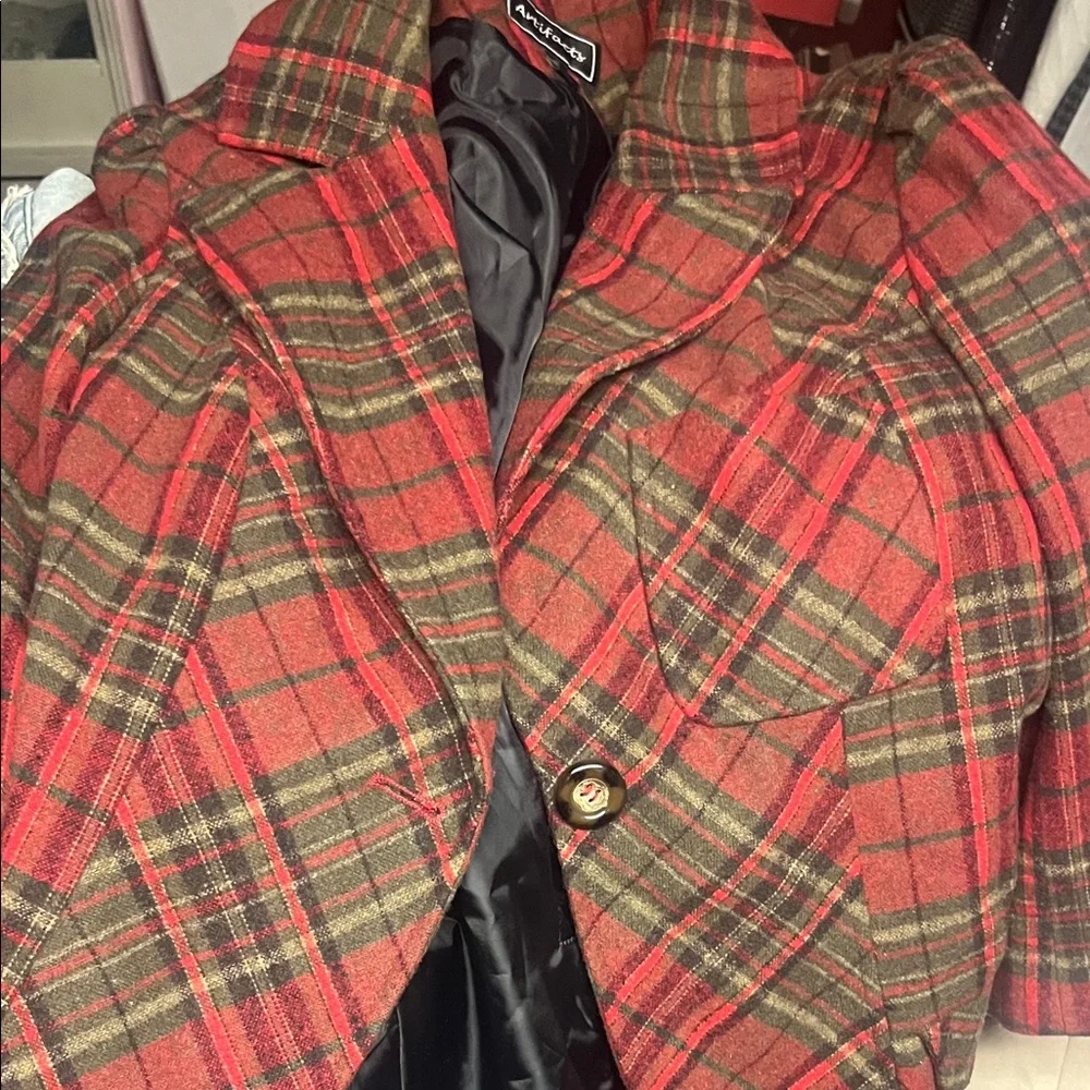 Plaid Blazer with Button Closure - Picture 1 of 1